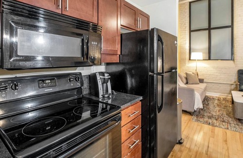 Petersburg Apartment | Landing | Amazing 1BD, Pool, Gym