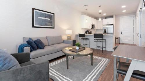 Wetmore Apartment | Landing Apartments near UT San Antonio