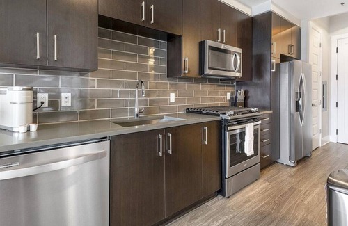 Lenox Apartment | Landing at AMLI Lenox - 1 Bedroom in Buckhead
