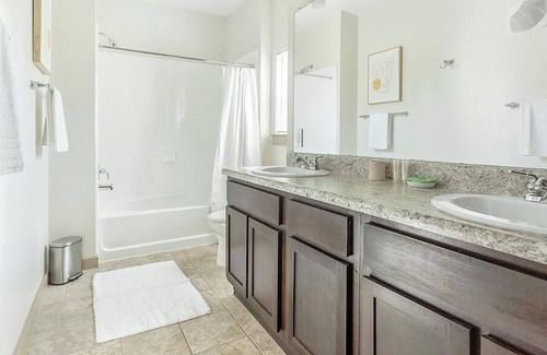 Central Oklahoma City Apartment | Landing at Anatole on MacArthur - 2 Bedrooms in Central Oklahoma City