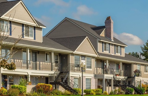Lynnwood Apartment | Landing at Collins Junction - 2 Bedrooms in Downtown Lynnwood
