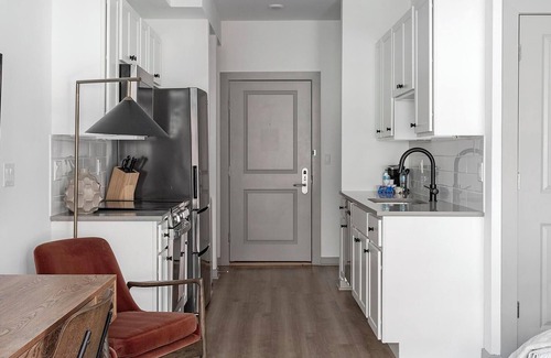 University City Apartment | Landing at Commons on Ludlow - 1 Bedroom in Uni.