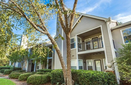 Cahaba Heights Apartment | Landing at Crowne at Overton Village - 3 Bedrooms in Cahaba Heights
