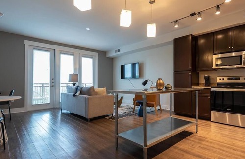 Allandale Apartment | Landing at Haus 5350 - 1 Bedroom in Allandale