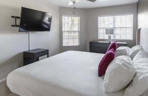 Moreno Valley Apartment | Landing at Legends at Rancho Belago - 2 Bedrooms in Downtown Moreno Valley