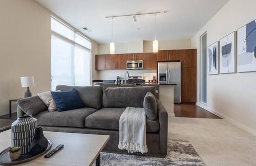 Lower East Side Apartment | Landing at North End - 1 Bedroom in Lower East Side