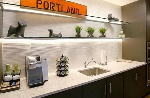 Overlook Apartment | Landing at Overlook Park - 1 Bedroom in Overlook