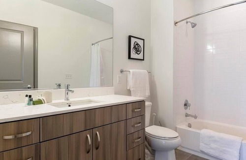 Potomac West Apartment | Landing at The Frasier - 1 Bedroom in Potomac Yard