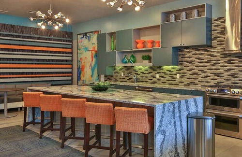 Spring Apartment | Landing at The Grayson - 1 Bedroom in Cypressdale