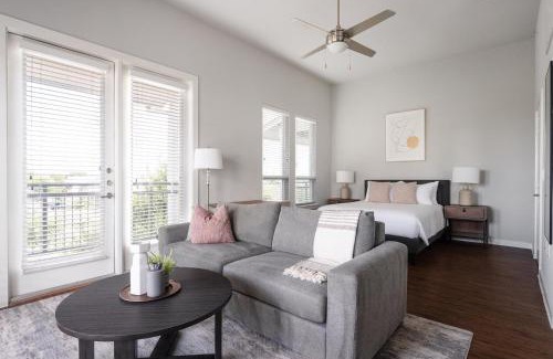 Buda Apartment | Landing at The Green at Plum Creek - Kyle