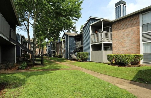 Cypress Apartment | Landing at Vantage Point - 1 Bedroom in Downtown Cypress