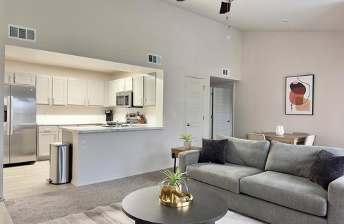 Belton Apartment | Landing | Beautiful 1BD, Clubhouse, Gym