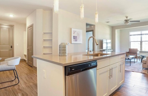 Florida Central Atlantic Coast Apartment | Landing | Beautiful 2BD, Pool, Gym