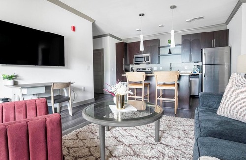 Huntersville Apartment | Landing | Beautiful 3BD, Gym