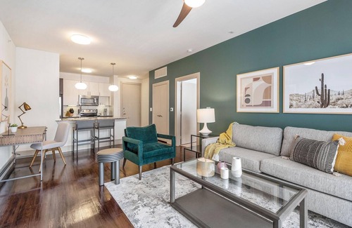 Spring Apartment | Landing | Beautiful 1BD, Pool, Gym