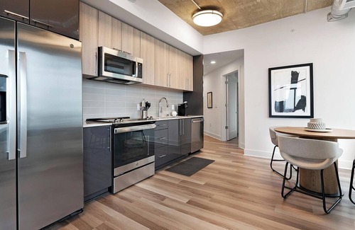 Baileys Crossroads Apartment | Landing | Chic 2BD, Game Room, Gym