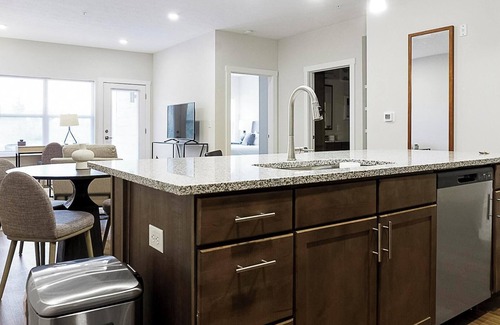 Cartersburg Apartment | Landing | Incredible 2BD, Gym, Clubhouse