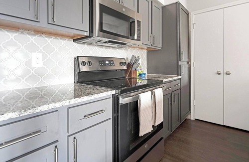 San Antonio Apartment | Landing | Incredible 1BD, Clubhouse, Gym