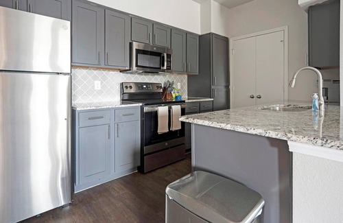 San Antonio Apartment | Landing | Incredible 2BD, Clubhouse, Gym