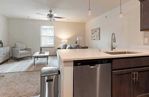 Lyman Apartment | Landing | Modern 2BD, Clubhouse, Gym