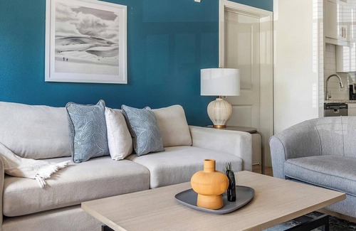Jacksonville Apartment | Landing | Spectacular 2BD, Gym, Clubhouse