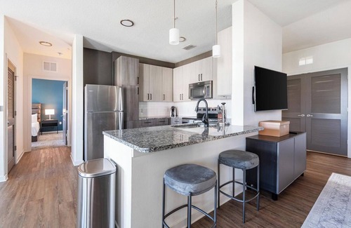 Tropic Apartment | Landing | Spectacular 2BD, Pool, Courtyard