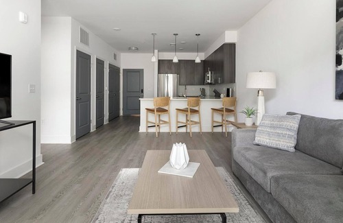 Crestline Heights Apartment | Landing | Spectacular 1BD, Pool, Clubhouse