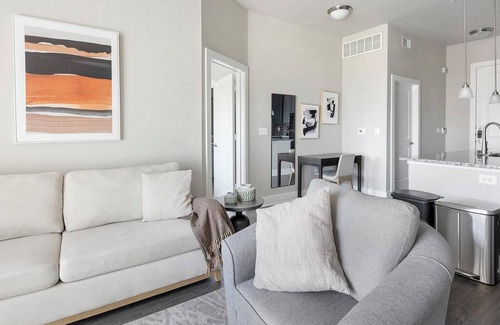 Nassau Bay Apartment | Landing | Stunning 1BD, Yoga Studio, Gym