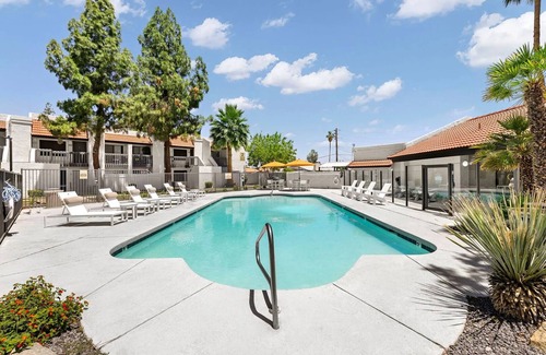 Maryvale Apartment | Landing | Stunning 1BD in Maryvale Village