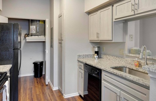 Lewisville Apartment | Landing | Stunning 1BD, Gym