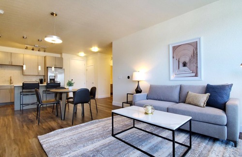 Indian Creek Apartment | Landing | Stylish 2BD, Clubhouse, Yoga Studio