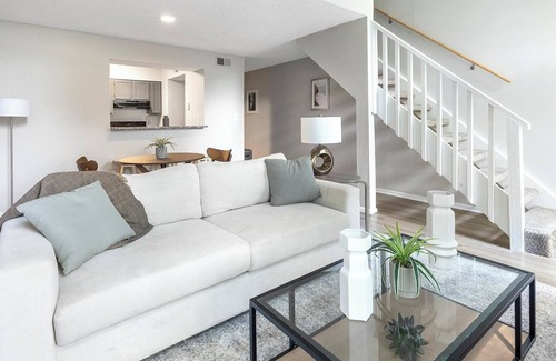 Cordova Apartment | Landing | Stylish 2BD, Gym, Game Room