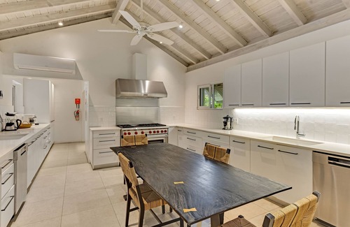 Sandy Lane Villa | Landmark House | Beach Front - Located in Stunning Saint James with Private Chef Services