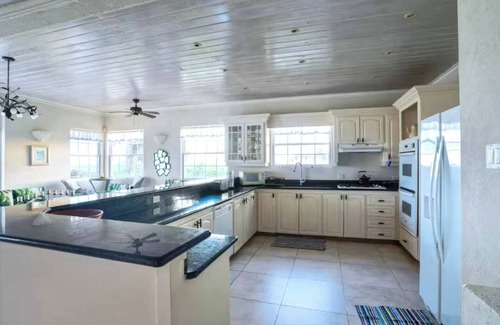 Oistins House | Landsdown House 4bd by ZenBreak