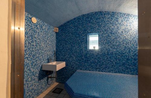 Rudkobing House | Langeland luksuslejlighed med pool og spa