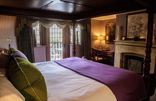 Horley Hotel | Langshott Manor