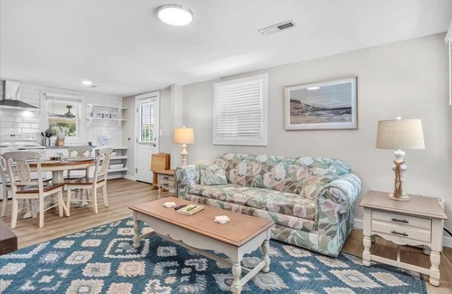 Holly Ridge House | Lanier's Escape | Dog Friendly | Perfect Getaway