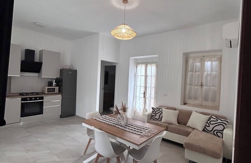Tertenia Apartment | Lantana's House