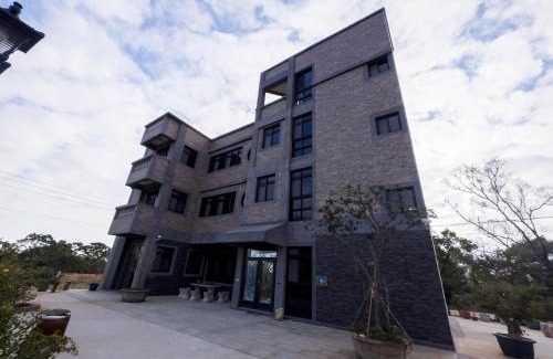 Jinning House | Lao Xu Shan Zhuang