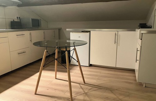 Grezieu-la-Varenne Apartment | Lappartement de la Tour Ronde