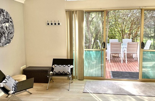 Denmark House | Laputa - Tranquil & Peaceful, Large Aussie bush lined property, WiFi