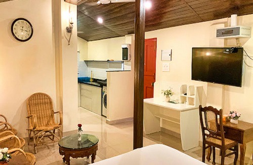 Sangolda Bed & Breakfast | Lar Amorosa Boutique Hotel - Goa