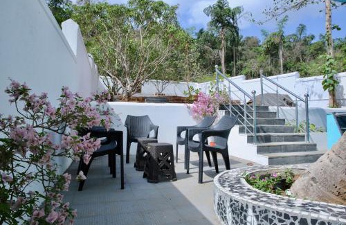 Sangolda Apartment | Lar Amorosa Studios