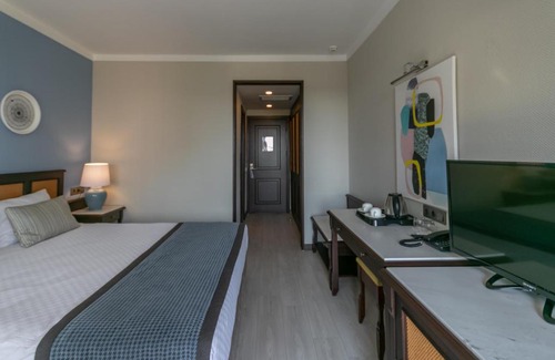 Lara Hotel | Lara Park Hotel