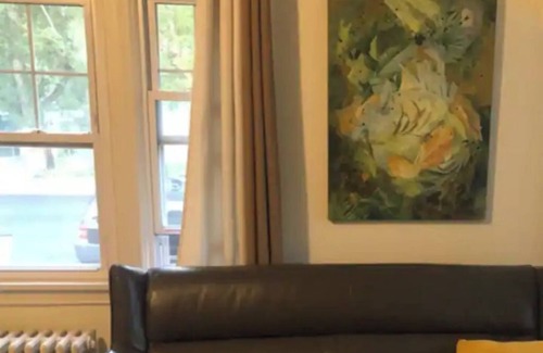 Laramie House | Laradise ParadisenFeaturing local Artists' paintings. n