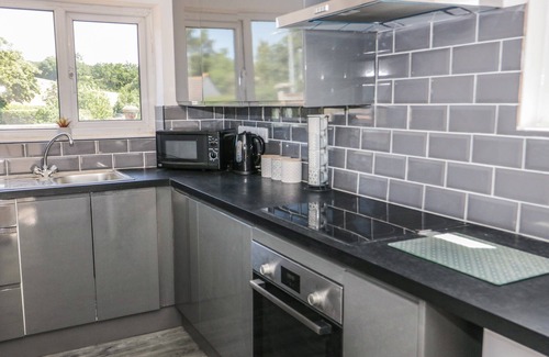 Tywyn Cottage | LARAGH, pet friendly, character holiday cottage in Deganwy