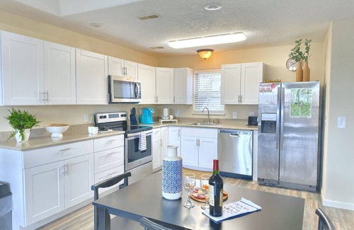 Branson West House | Large 2/3 Condo, Resort/3 Pools/Games/Foosball Bunk Room, King and Queen, SDC!