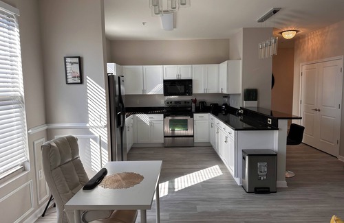 Atlanta Condo | LARGE 2Bd/2Bth~Family/Friends/Business~FREE Parking
