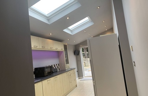Lowestoft House | Large 3-Bed House Lowestoft near Latitude Festival