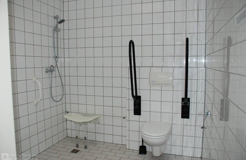 Brouwershaven House | Large 36 person group accommodation in Brouwershaven near Lake Grevelingen